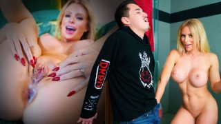 [FillUpMyMom] Danielle Renae (Stepmom Crosses The Line For Anal & Creampie / 02.27.2025)